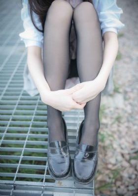 三头兽_720免费高清观看